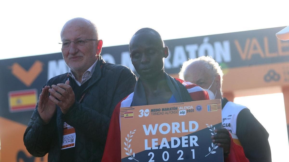 Conoce a Juan Roig, Presidente de la Fundación Trinidad Alfonso