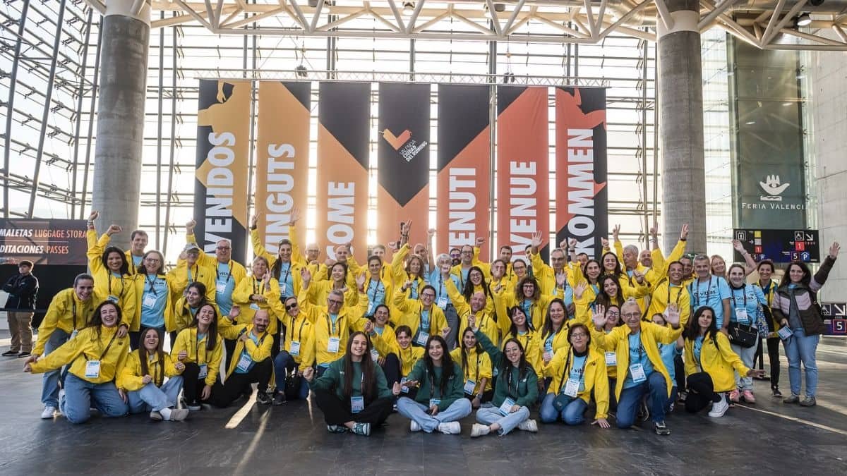 Voluntariado del Maratón Valencia. / MARATÓN VALENCIA