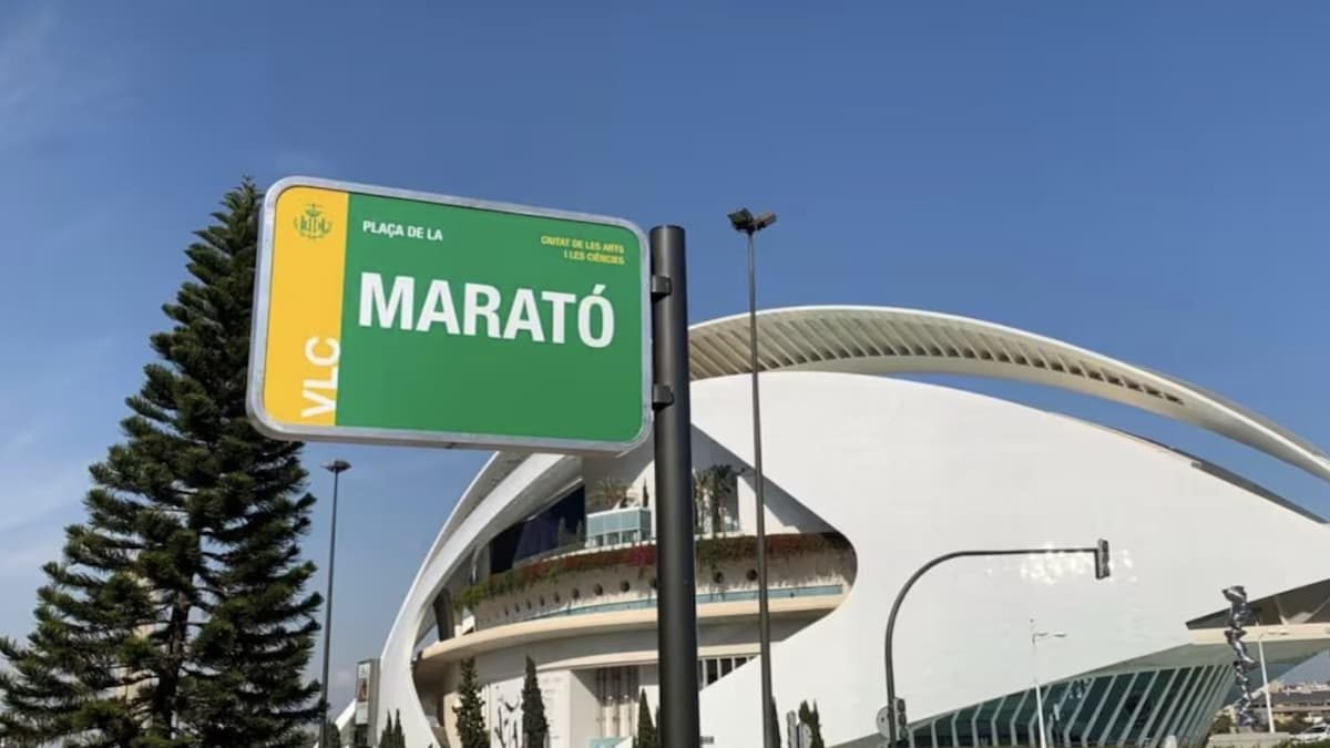 The Plaza de la Marató: A Space Dedicated to the Valencia Marathon